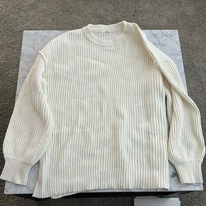 Medium chenille off white sweater